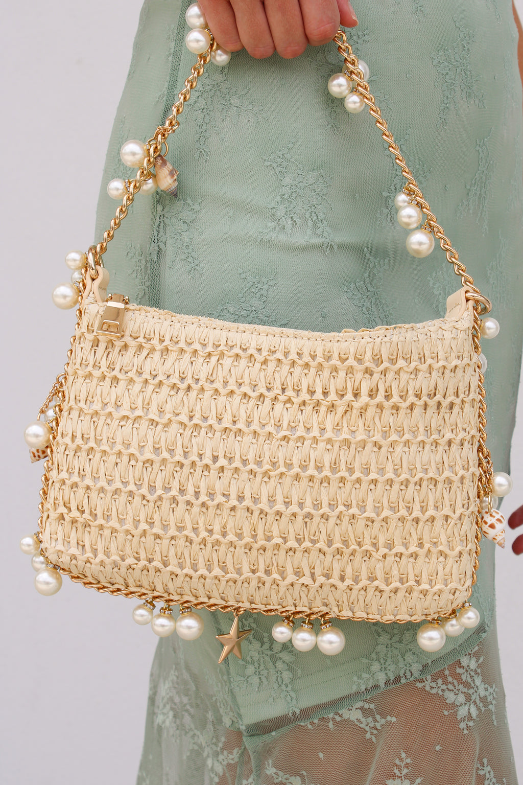 Beachside Dinner Handbag in Ivory