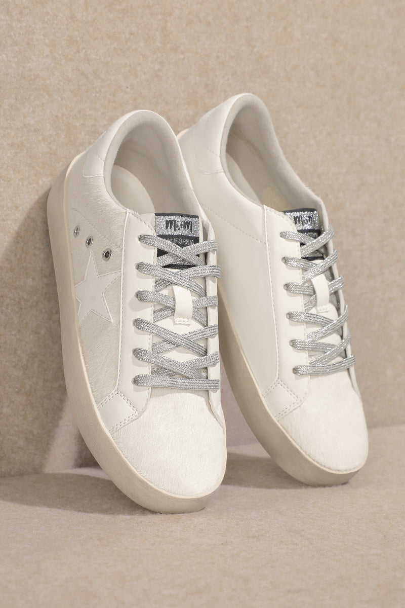 Brady Sneaker