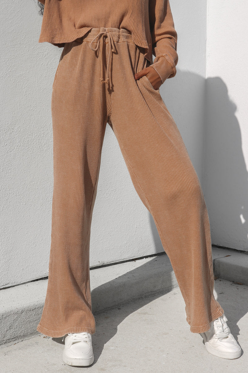 Crafted Pant in Latte