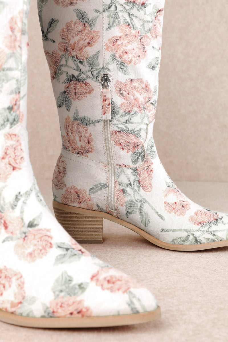 Inlay Boot