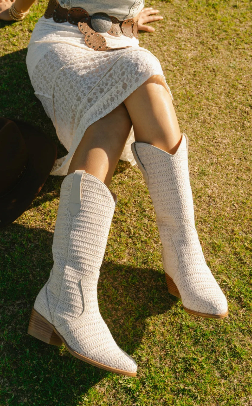 Jenah Boot in Bone Raffia