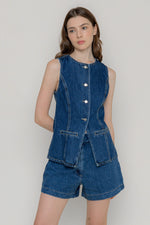Mara Denim Short in Dark Wash