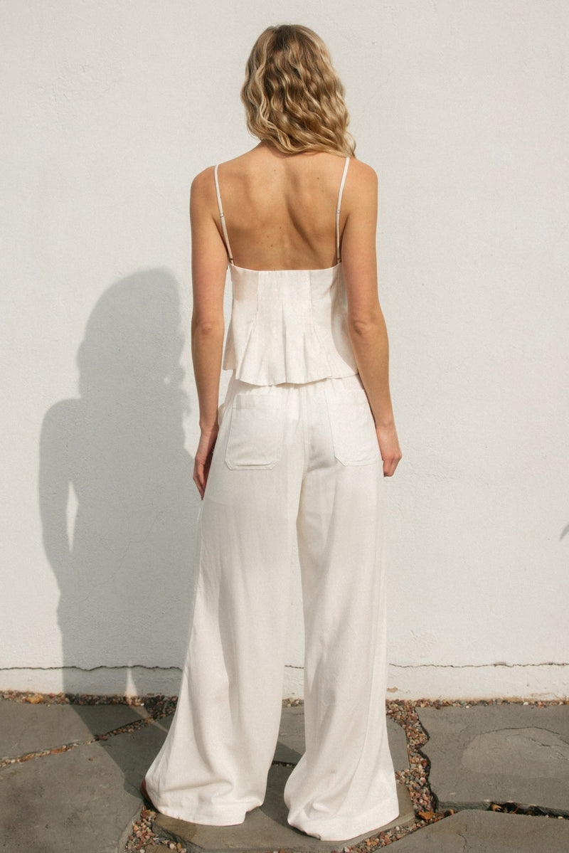 Natasha Pant in White