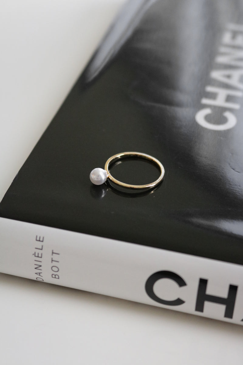 Petite Pearl Ring