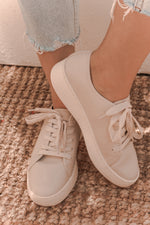 Mika Sneaker in Beige