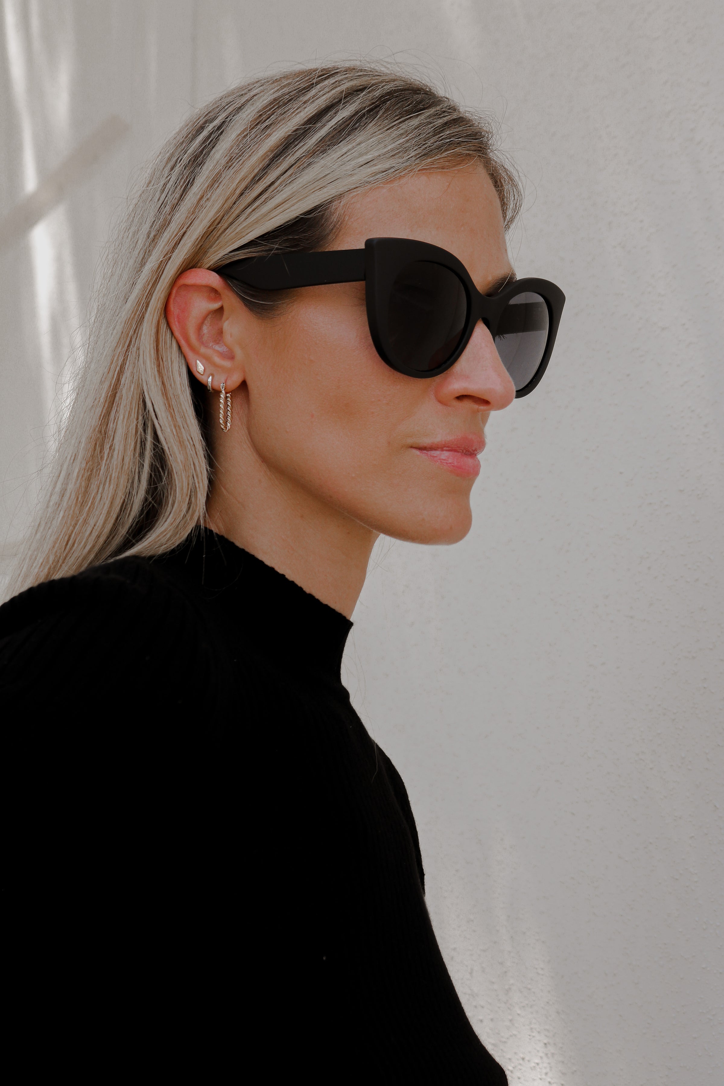 Roxy Sunglasses in Black – Lauren Nicole