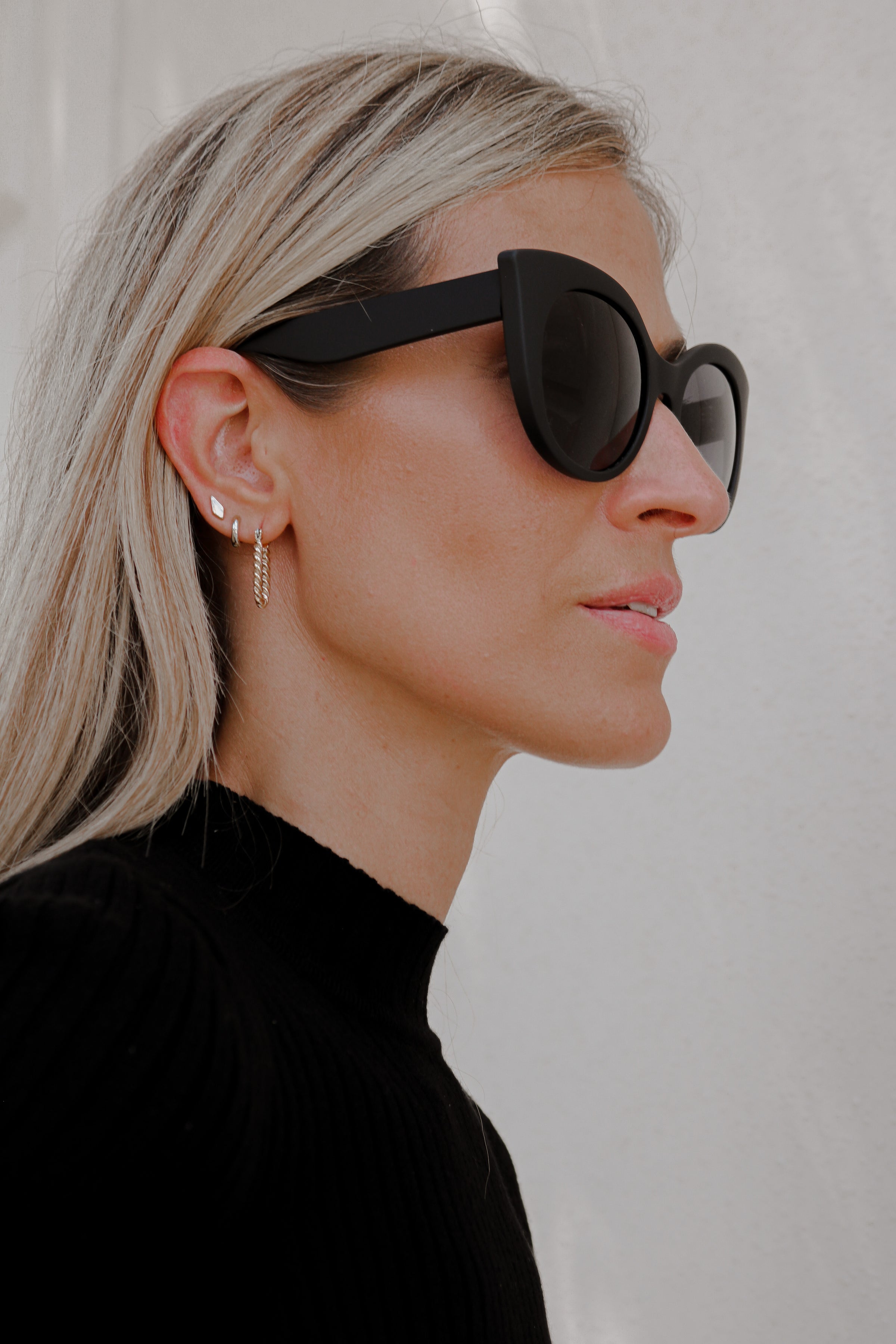Roxy Sunglasses in Black Nicole Lauren –