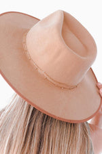 Keaton Hat in Camel - Lauren Nicole