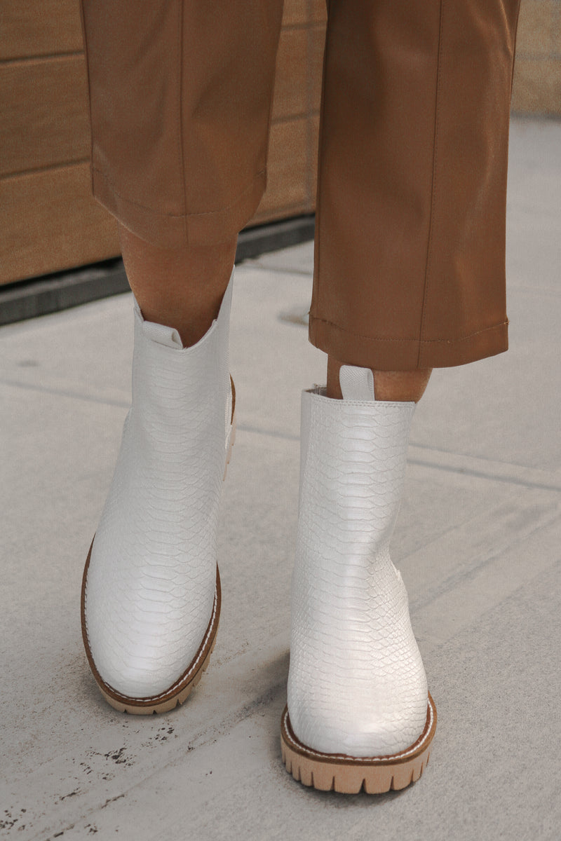 Matisse: Chase Boot in White